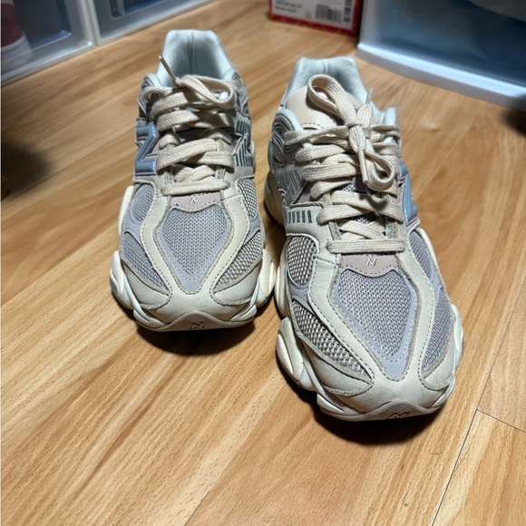 New Balance 9060 - Picture 4 of 4